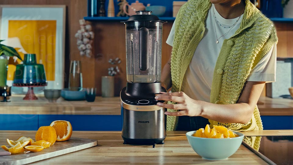 Uputstva za čišćenje Philips Flip&Juice blendera za pripremu soka.